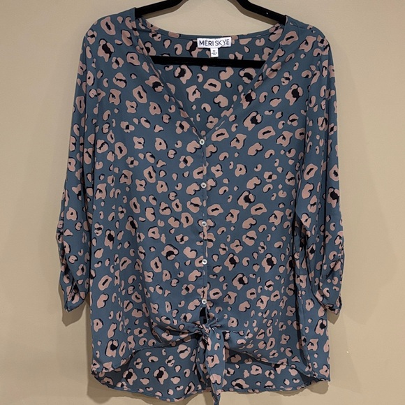 Meri Skye Tops - Blue cheetah button down tie front